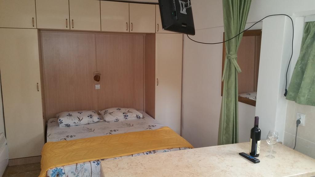 Apartments Lanterna Тиват Екстер'єр фото